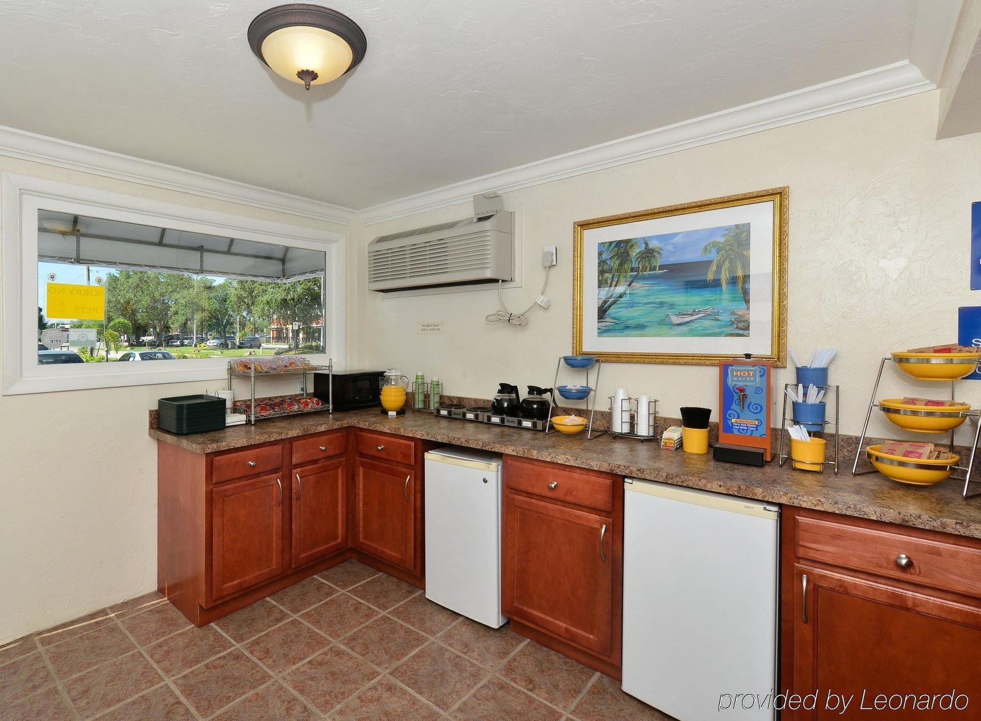 Americas Best Value Inn Bradenton-Sarasota Buitenkant foto