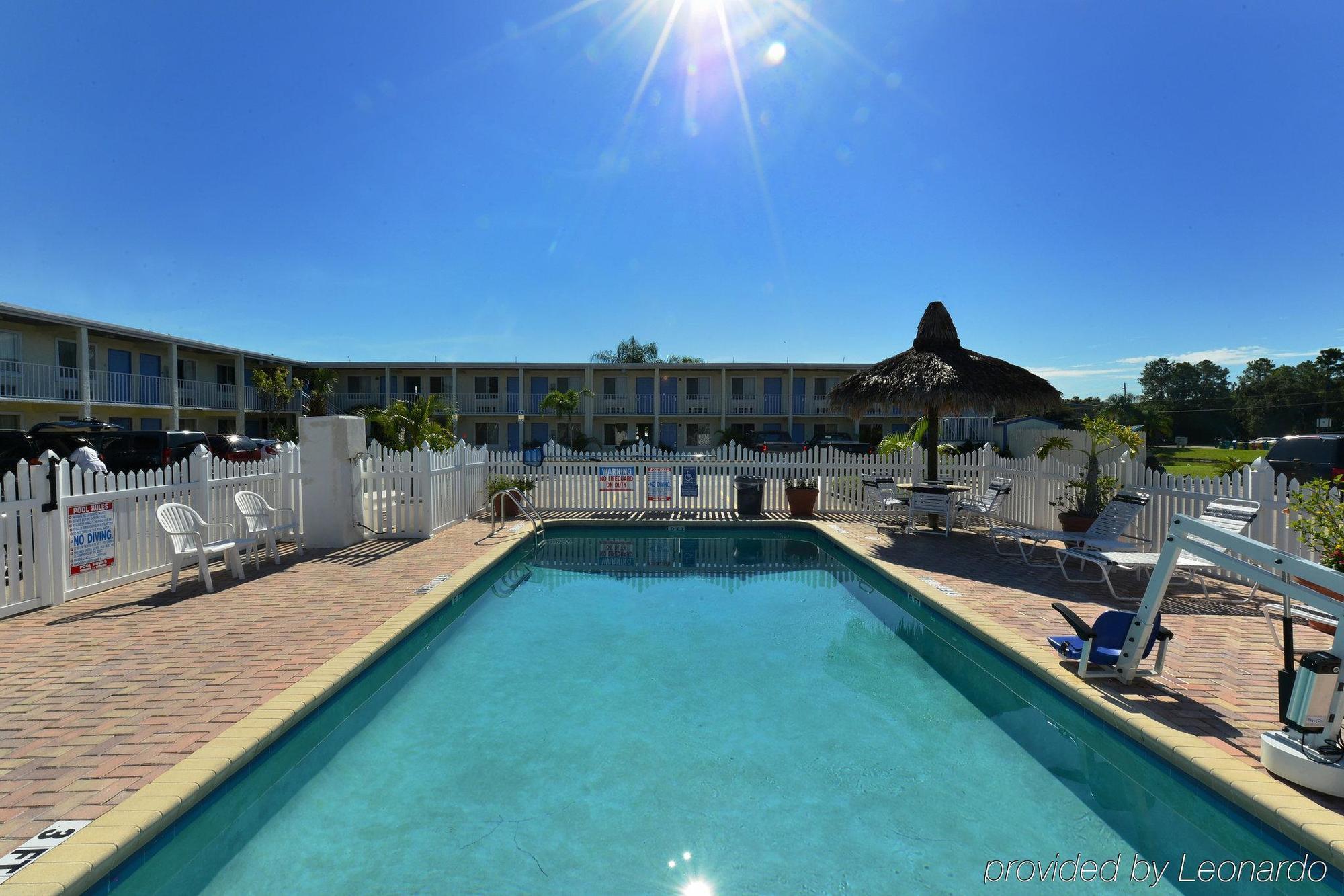Americas Best Value Inn Bradenton-Sarasota Buitenkant foto